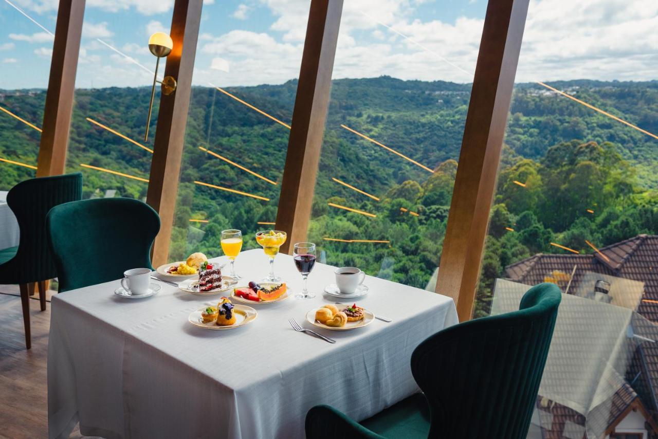 Hotel E Restaurante Giratorio Rf Vision - A Melhor Vista 360 De Грамаду Екстериор снимка