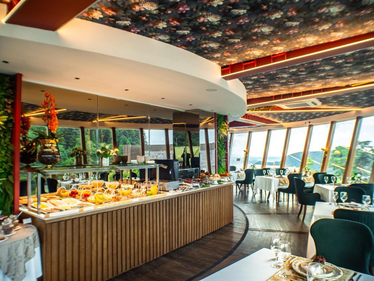 Hotel E Restaurante Giratorio Rf Vision - A Melhor Vista 360 De Грамаду Екстериор снимка